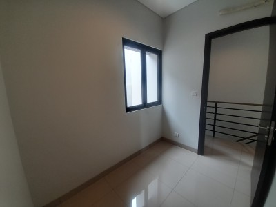 Sewa Rumah Summarecon Crown Gading