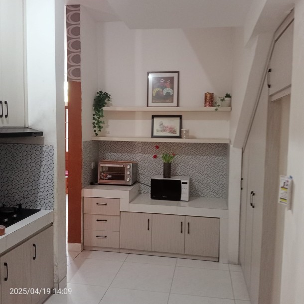 Rumah sewa full furnish di Cluster Alamanda, JGC Jakarta timur-6