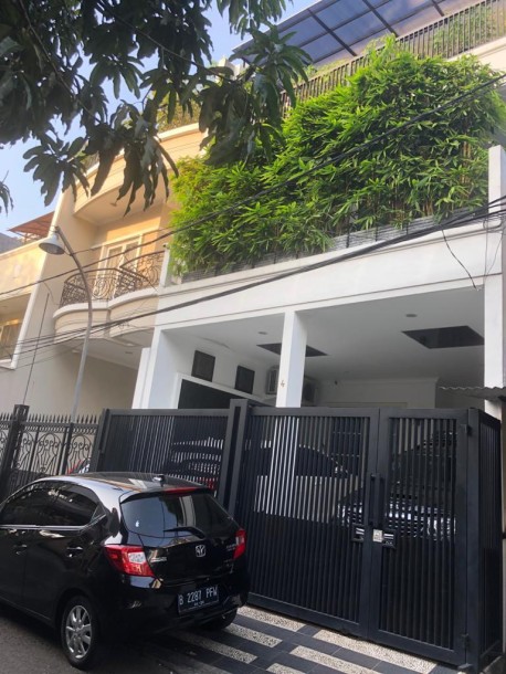 DIJUAL RUMAH DI KELAPA GADING INDAH-1